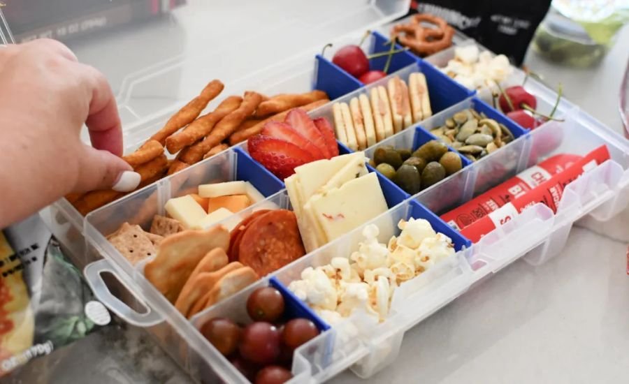 Snackle Box